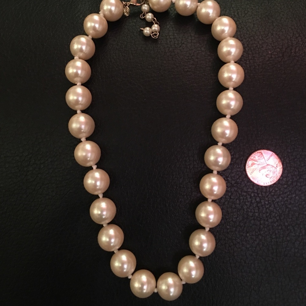Monet Champagne Large Pearl Choker
